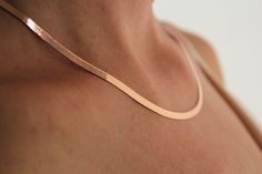 Go from the workweek to the weekend in style! This gorgeous italian rose gold necklace features a classic choker length for versatility in your wardrobe and a smooth, highly reflective finish for an elegant presentation from day to night. High quality 925 Sterling Silver , does not irritate your skin! we have engaged with the most reliable and fastest delivery company which ensure to deliver your package within max 5 days. Details: Size - 17.7 inch (45 cm) Width:0.12 inch Matching bracelet: http Italian Gold Chain, Flat Snake Chain, Rose Gold Flats, Silver Gold Necklace, Disco Fashion, Gold Snake Chain, Herringbone Necklace, Silver Flats, Gold Flats