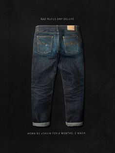 Regular fit jeans with a straight leg made from pure indigo-dyed denim woven by the almighty Japanese denim mill Kaihara, exclusively for Nudie Jeans. It’s a crispy heavy-hitter, tightly woven, and packed with starch weighing in at 16 oz..   We always recommend six months of daily wear for all dry denim. And with Dry Deluxe, we cannot stress this enough. This tightly woven, full-width, heavyweight twill is packed with starch. Washing them too early causes unwanted, sharp contrasting wear marks a Men’s Denim, Nudie Jeans Outfit Men, Japanese Jeans, Selvage Denim Jeans, Men's Denim Style, Dyed Denim, Jeans Outfit Men, Selvage Denim, Regular Fit Jeans