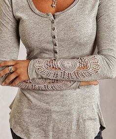 Grey Arm Lace Fall Shirt Mode Tips, Lace Tshirt, Neck Women, Lace Splicing, 가을 패션, Lace Shirt, Casual Blouse, Lace Design