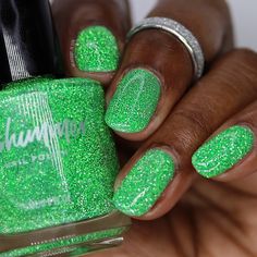 KBShimmer - Nail Polish - Pull It Together Reflective Reflective Nail Polish, Green Effect, Saltwater Taffy, Reflective Nails, Watch Big, Green Polish, Green Nail Designs, Green Chrome, Chrysler Building