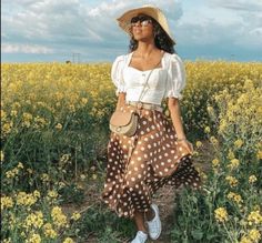 Outfit Ideas Picnic, Summer Polka Dot Skirt For Day Out, Brown Polka Dot Outfit, Brown Polka Dot Skirt Outfit, Polka Dots Skirt Outfit, Yellow Polka Dot Skirt Outfit, Polka Dot Skirt Aesthetic, Flowy Polka Dot Midi Skirt, Polka Dot Skirt Outfit