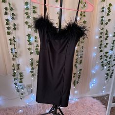 New Dress Never Worn, Smoke-Free Home Black Midi Dress For Party In Various Materials, Black Bodycon Dress For Party, New Dress, Colorful Dresses, Mini Dress, Womens Dresses, Women Shopping, Black, Color