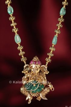 Gold Pendent Set, Antique Gold Bracelet, Pendent Set, Lakshmi Devi, Gold Pendent, Gold Jewelry Outfits, Bridal Jewelry Vintage