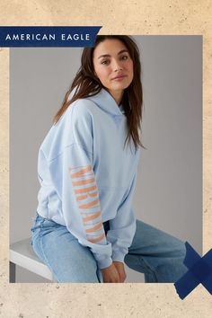 Soft fleece/Attached hood/Long sleeves/Chest & sleeve graphic/This sweatshirt is Real Good: made using cotton sourced through the Better Cotton Initiative. American Eagle Sweatshirt, White Jeans Men, Athletic Fit Jeans, Oversized Hoodies, Sweatshirts For Women, Free Jeans, Graphic Tee Dress, Camo Shirts, Quarter Zip Sweatshirt