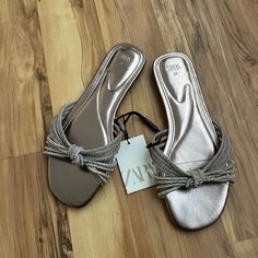 New With Tags Super Pretty! Gold Flat Sandals, Sparkling Dress, Sparkle Dress, Zara Shoes, Dress Sandals, Flat Sandals, Women's Shoes Sandals, Shoes Sandals, Zara