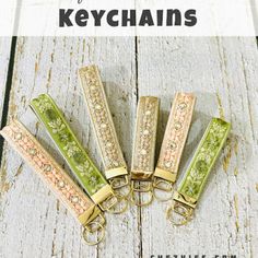 four keychains with the words, how to make your own key chains on them