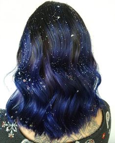 Blue Hair Glitter, Starry Night Hairstyle, Night Sky Hair Color, Starry Night Hair, Starry Hair, Tadc Oc, Galaxy Hair Color, Dark Ombre Hair, Space Hair