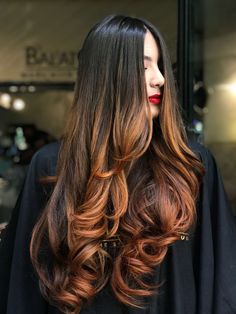 Hair Colour Pictures, Morena Skin Hair Color, Brown Skin Hair Color, Brown Skin Hair Color Ideas, Brown Skin Hair, Hair Color Aesthetic, Hair Color For Morena Skin, Extreme Haircut, Hair Color For Morena