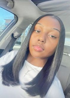 Middle Part Shoulder Length Hair Weave, Silk Press Aesthetics, Slik Press With Natural Hair, Face Framing Layers Silk Press, Long Bob Middle Part Straight, Jet Black Hair Black Women Natural, Long Bob Silk Press, Mid Length Silk Press, Silk Press Natural Hair Straight