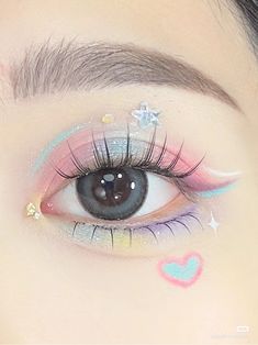 Yume Kawaii Makeup, Cute Eye Shadow Looks, Soft Kawaii Makeup, Kids Eye Makeup, Cute Eye Makeup Looks, Cinnamoroll Outfit, Eye Makeup Inspo, Makeup Cute, Pastel Makeup