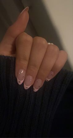 January Nails Almond Short, Classy Round Nails Ideas, No Tip Nail Ideas, Couqutte Nails, Stockholm Style Nails, Nails Pink Tips, Ideas Para Uñas, Straight Nails, Cutesy Nails