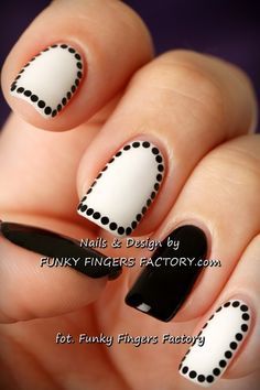 Nail Ideas Simple Black, White Shellac, Triangle Nails, Black And White Nail, Black And White Nail Designs, Gel Nails Long, Polka Dot Nail Designs, Dot Nail Designs, Dots Nails