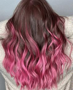 Pink Hair Highlights, Good Dye Young, Hair Dye Tips, Pink Hair Dye, Girl Hair Colors, Dip Dye Hair, Colored Hair Tips, Peekaboo Hair, Hair Color Purple