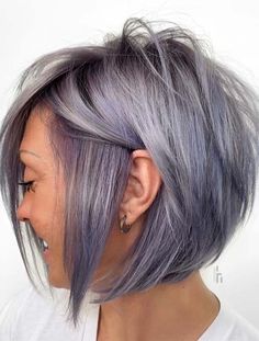 Messy Bob Haircuts for Women in 2019 Messy Bob Haircut, Short Blue Hair, Light Purple Hair, Angled Bob Hairstyles, Haircut Styles For Women, Short Hair Color, Ombre Hair Color, Grey Hair Color, Hair Color And Cut