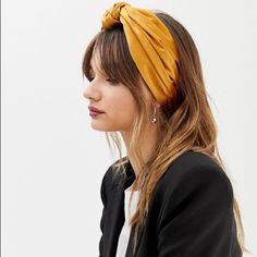 Stunning Head Scarf, Can Also Be Used As A Belt! Brand New Without Tagscomes In Original Box With Receipt! Head Scarf And Hoop Earrings, Knot Hairstyles, Vacation Hair, Bobby Pin Hairstyles, Mode Turban, Snood Scarf, Head Scarf Styles, Hair Cute, Pigtail Hairstyles