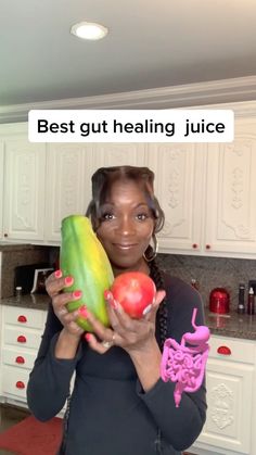 Heartburn? bloating? or feeling tired often? 🫣 Those are signs of an unhealthy gut! 😯 What if I told you that a juice could fix it all?… | Instagram Best Juice, Papaya Seeds, Parasite Cleanse, Holistic Remedies, Juice Recipes, Turmeric Root, Sea Moss