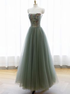 Loveydress this A-Line Green Tulle Long Prom Dress, Off the Shoulder Evening Party Dress is a luxurious and sophisticated choice for prom night. This green prom dress is made from tulle and features an off-the-shoulder design, making it perfect for formal events. Product DetailSilhouette: A-LineMaterial: TulleWaist: NaturalBack Details: Zipper or Lace-UpLength: Floor LengthLining: Fully LinedBuilt-In Bra: YesProduct Code: LY1515This dress could be custom made, there are no extra cost to do custo Prom Dress Off The Shoulder, Prom Dresses Off The Shoulder, Tulle Long Prom Dress, Green Tulle, A Line Evening Dress, Corset Dress Prom, Prom Dress Inspiration, Beautiful Prom Dresses, A Line Prom Dresses