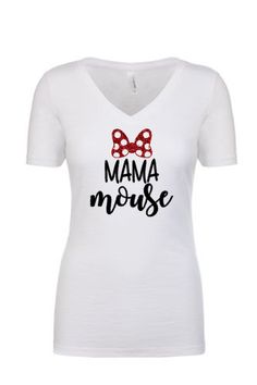 Women’s Mama Mouse Shirt w/Red Glitter Bow Women’s White Fitted V-neck *************** Vneck Measurements Small- 26"L x 16"WMed- 26.5"L x 17"WLarge- 27"L x 18"WXL- 27.5"L x 19.5"W2X- 28"L x 21"WShirt laying flat:Length is measured from High Point ShoulderWidth is measured from BUST 1" Below Armhole Check out our Shop for our “Mini Mouse” Onesie ❤️ Baby Announcement Social Media, Mama Daughter, Daughter 21st, Mommy And Daughter, Baby Nursery Organization, Pregnancy Clothes, Disney Mom, Baby Pregnancy, Bow Women