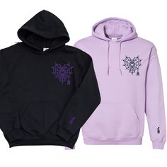 Unveil your Halloween spirit with our Spiderweb Heart Embroidered Hoodie, now in bewitching new colors for the fall season! This hoodie is your perfect companion for cozy autumn days and spooky nights, offering both style and comfort with a touch of eerie elegance. *****Price is for one HOODIE Sweatshirt****** YOU NEED TO ADD 2 TO YOUR CART TO GET SET Embrace the season with a beautifully embroidered spiderweb heart on the left chest, an intricate design that captures the essence of Halloween. T Custom Hoodie For Boyfriend, Couple Hoodies Ideas Design, Spiderman Hoodie, Couples Clothes, Matching Hoodies For Couples, Matching Hoodies, Halloween Festivities, Personalized Couple Gifts, Couples Sweatshirts