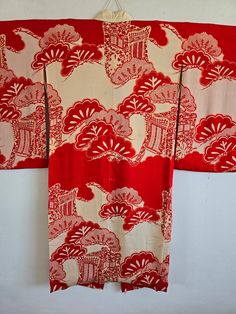 https://antiqueshopjunna.etsy.com Japanese Silk Kimono juban, Vintage, gown, Dressing, Lingerie, Nightwear, Traditional Dress. There is a faint stain in one place. Please check the photo. Silk100% Size: Body length 132cm Width 62cm Sleeve length 62cm Shipping: Items are shipped via International e-packet light. (Include Tracking) Delivery will take an AVERAGE of 2~3weeks. Caution: Import duties, taxes, and charges are not included in the item price or shipping cost. These changes are the buyer's Vintage Long Kimono For Wedding, Vintage Long Red Kimono, Vintage Red Long Kimono, Traditional Kimono Sleeve Robe For Home, Traditional Robe With Kimono Sleeves For Home, Vintage Red Kimono For Wedding, Vintage Red Kimono For Tea Ceremony, Traditional Long Wedding Robe, Long White Vintage Kimono