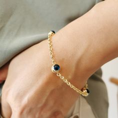 Evil Eye Gold Bracelet, Gold Evil Eye Bracelet, Gold Arm Band, Women Birthday Gifts, Turkish Evil Eye, Gold Bodies, Gold Armband, Precious Jewels, Women Birthday