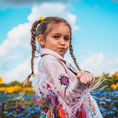 🌻WILDFLOWER🌻 Be a wildflower in a sunflowers field😉 #sheisawildflower @writtle_sunflowers #leatherjacket #boho #bohostyle… | Instagram