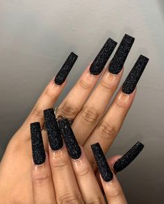 Black Glitter Acrylics, Black Acrylic Nails With Gems, Black Acrylic Nails With Glitter, Long Black Acrylic Nails Designs, Black Nails With Gems, Black Glitter Nails, Flower Nail Design, Long Black Nails, Baddie Black