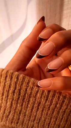 Discover 32 Fall Nails You Need to Try This Year! From chic Fall Gel Nails to Her Nails looks that will leave you obsessed, these Sophisticated Fall Nails are perfect for the season. Get inspired with Fall 24 Nails and Cute Nails For Fall that add a festive touch. Whether you're looking for Nail Inspo Thanksgiving or Classy Acrylic Nails, we’ve got the ultimate Nagel Inspo. Stay on top of the Nails Trends Fall 2024 with Classy Nail Colors Fall and Trending Nail Inspo 2024 for a flawless manic... Cute Almond Fall Nails, Fall Nail Designs 2022 Almond, Fall Nail Inspo French Tip, Almond Acrylic Nails Classy, Fall Nail Inspiration Almond, Nail Inspo 2022 Almond, French Tip Nail Designs Almond, Nail Designs For Almond Shaped Nails, Cute Nail Inspo Almond