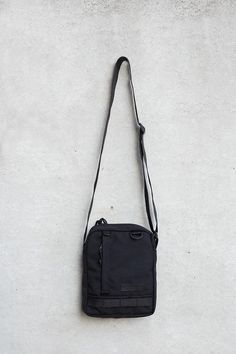 Anti-theft Rectangular Shoulder Bag For Everyday, Rectangular Shoulder Bag With Anti-theft Pocket For Everyday, Casual Shoulder Bag With Anti-theft Pocket For Everyday, Functional Shoulder Bag With Anti-theft Pocket For Daily Use, Functional Shoulder Bag With Anti-theft Pocket For Everyday Carry, Practical Shoulder Bag With Cell Phone Pocket For Everyday, Practical Everyday Bag With Anti-theft Pocket, Practical Everyday Shoulder Bag With Cell Phone Pocket, Practical Everyday Crossbody Shoulder Bag