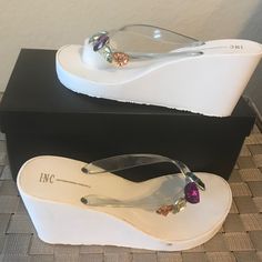 New, Never Worn, 3 Inch Heel. Synthetic Flip Flops For Beach Season Parties, Elegant Synthetic Jelly Sandals For Beach, High Heel Flip Flops, Rainbow Heels, Platform Flip Flops, Heels Fashion, 3 Inch Heels, Jelly Sandals, Golden Girls