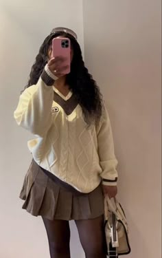 Wallpaper Gif Cute, Cream Sweater Dress Outfit, Cute Aesthetic Black, Ig Names, Black Woman Wallpaper, Winter Outfit Black, Wallpaper Cute Aesthetic, Wallpaper Stylish