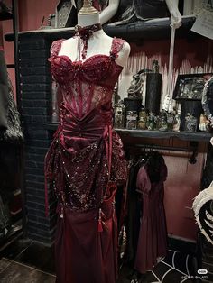 Masquerade Dress Aesthetic, Demonic Outfits, Masquerade Dress And Mask, Masquerade Dress Ideas, Red Dress Fancy, Mascarade Ball Outfit, Red And Purple Dress, Gothic Runway, Devil Outfit