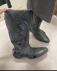 Footwear Inspiration, Balenciaga Style, Motorcycle Shoes, Winter 23, Archive Fashion, Suit Shoes, Hunter Shoes