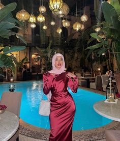 Samra Satin Dress in Burgundy – Hijabglamour Birthday Outfits For Hijabis, Stain Dress Hijab, Satin Dresses Long Hijab, Pretty Modest Dresses, Hijabi Satin Dress, Hijabi Silk Dress, Hijabi Evening Dresses, Modest Birthday Dress, Hijabi Birthday Outfit