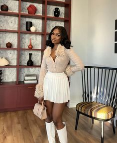 Cardigan Skirt Outfit Black Women, Pleated Skirt Outfit Black Women Winter, Skirt And Cardigan Outfit Black Women, Bold Outfits For Women, Preppy Black Women, Baddie Pleated Skirt Outfit, Soft Girl Aesthetic Black Women Winter, Classy Casual Outfits, Fall Fashion Outfits