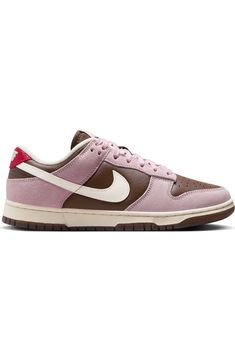 Sneakers Nike Pink, Nike Dunk Low For Women, High Air Force 1, Yeezy Foams, Basket Nike, Yeezy 700, Adidas Spezial, Adidas Campus, Air Jordan 3