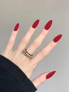 Rojo  Collar    Uñas Lisas Embellished Long Almond, Plain Nails, Red Nail Designs, Fake Nail, Upgrade Your Look, Nail Patterns, Nail Paint, Nail Supply, Nail Shapes