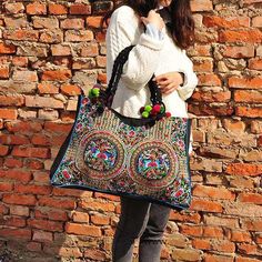 Embroidery Style – bydudecom Bags Embroidery, Trend Bags, Embroidery Purse, Big Handbags, Embroidered Handbag, Rattan Bag, Floral Bags, Fashion Lady, Vintage Purses