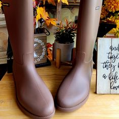 Planone Tall Rain Boots For Women. Perfect Waterproof Garden Approved Anti-Slipping Rainboots For Ladies With Comfortable Insoles. Stylish Light Rain Shoes And Matte Outdoor Work Shoes. Olive Brown. Size 10 Nwt Brown Rain Boots, Dora Boots, Rain Boots For Women, Sperry Saltwater Duck Boots, Bogs Boots, Grey Ugg Boots, Tommy Hilfiger Boots, Tall Rain Boots, Guess Boots