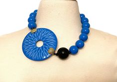 ANGELA CAPUTI Blue Resin Beads Choker Modern Necklace