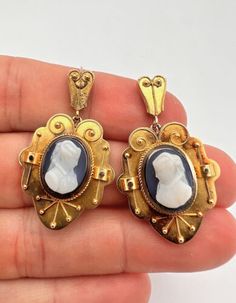 ad eBay - Find many great new & used options and get the best deals for Antique Victorian Etruscan 14k Yellow Gold Carved Hard Stone Cameo Earrings at the best online prices at eBay! Free shipping for many products! Antique Yellow Gold Cabochon Earrings, Victorian Cameo Yellow Gold Earrings, Collectible Victorian Oval Earrings, Antique Oval Collectible Earrings, Victorian Oval Earrings For Collectors, Victorian Cameo Earrings For Formal Occasions, Antique Oval Earrings For Collectors, Victorian Cameo Earrings Collectible, Gold Cameo Earrings For Collectors