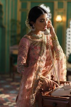 Zara Shahjahan Bridal, Veer Zara, Shah Jahan, Zara Shahjahan, Long Hair Wedding Styles, Indian Photoshoot, Nail Salons, Indian Aesthetic, Portland Maine