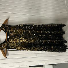 Marciano Black/Gold Sequin Shift Dress. Size 14(Large) Black Sequined Dress For Costume Party, Black Sequin Dress For Party Season, Black Sleeveless Holiday Dress, Sequin Shift Dress, Girls Party Dress, Gold Sequin, Girls Party, Kids' Dresses, Shift Dress