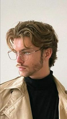 Y2k Braids, Hairstyles Y2k, Women's Haircut, Vidal Sassoon, 얼굴 드로잉, Hairstyle For Men, Braids Styles, Men Haircut Styles