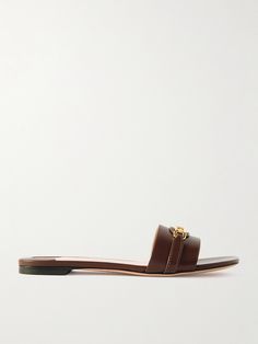 TOM FORD's 'Whitney' slides retain all the polish of the higher heeled versions from the same line. Made from leather, they're finished with a monogrammed embellishment at the straps. Denim Flats, Ladies Slippers, Eyewear Shop, Fine Jewelry Designers, Leather Slides, Womens Slippers, Valentino Garavani, Tom Ford, Shoes Sandals