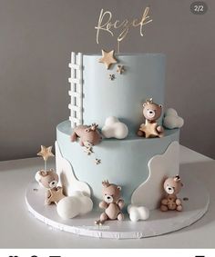 there is a cake with teddy bears on it