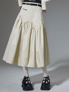 Embroidered Skirt, White Skirt, 가을 패션, Vivienne Westwood, Aesthetic Clothes, Fashion Inspo Outfits