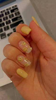 Smiley Face Nails, Acrylic Nails Yellow, Face Nails, Teen Nails, Yellow Nails Design, Long Square Nails, Nails Yellow, Lace Nails