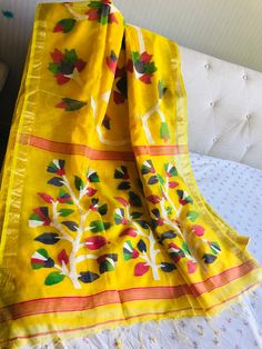 Matka muslin  Silk  saree With Running blouse piece. Silk Mark Certified. Yellow Semi-stitched Handloom Saree, Handloom Yellow Chanderi Blouse Piece, Yellow Chanderi Handloom Blouse Piece, Multicolor Slub Silk Saree With Self Design, Yellow Cotton Silk Saree With Self Design, Yellow Handloom Unstitched Saree, Unstitched Yellow Handloom Saree, Semi-stitched Yellow Cotton Silk Saree, Yellow Cotton Silk Dupatta With Self Design