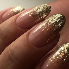 Ombre Nails With Glitter - Dusting Gold Glitter Nail Wedding Nails French, Punk Nails, Ombre Nail Designs, Bridal Nails, Prom Nails, Chic Nails, Gold Nails, Gorgeous Nails